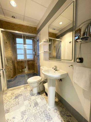 Hostal Pensi�n Iacobus Suites