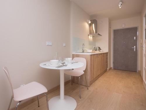 Apartamenty Hello Halicka 5
