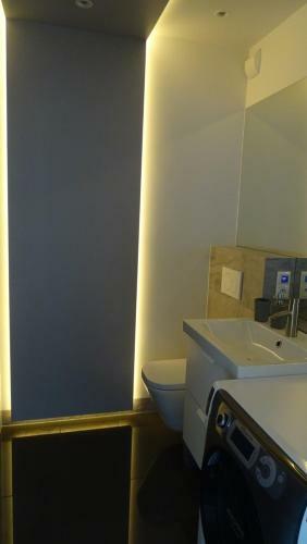 Black Line Apartment