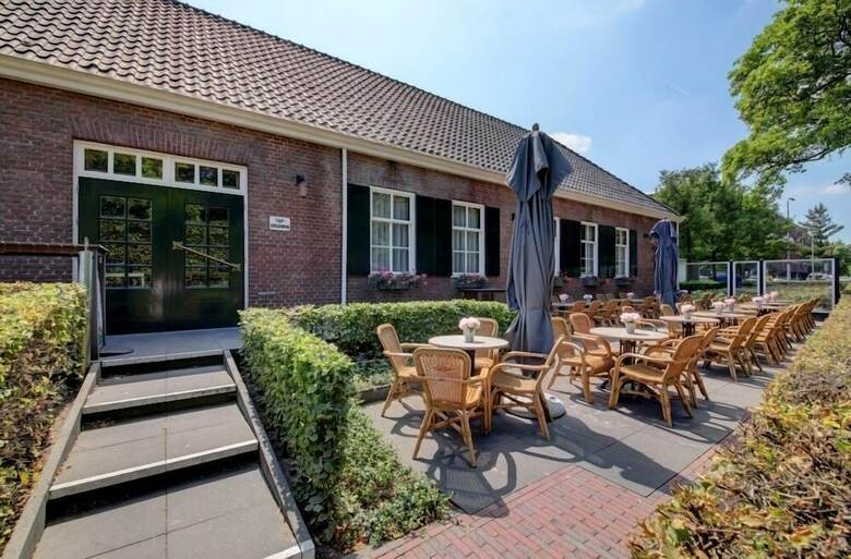 Hotel De Postelse Hoeve