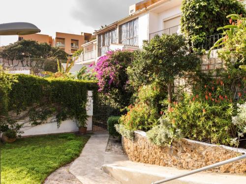 Apartment La Roca