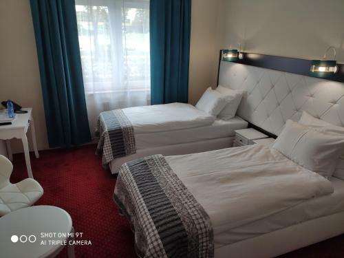 Hotel I Restauracja Admira?