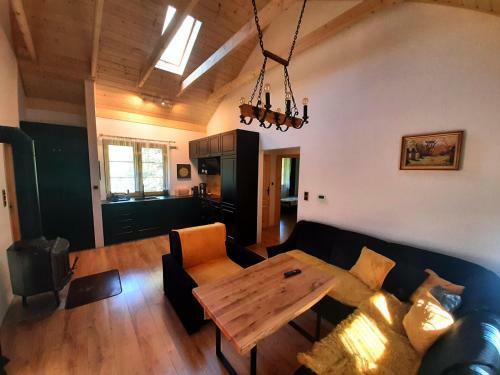 Lodge Bieszczady Domek Nad Stawem