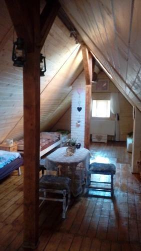 Bed & Breakfast Schronisko Srebrny Potok