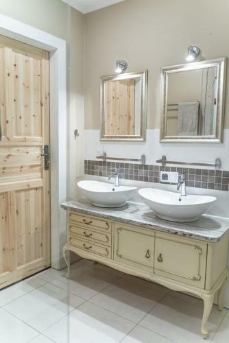 Hostal Pod Lipami