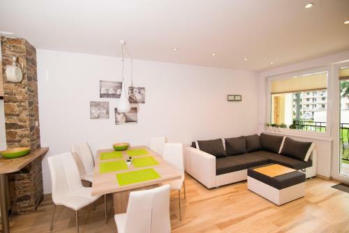 Apartament Julia W Blue Mare, ?uk?cin
