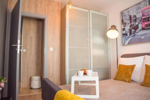 Easy Rent Apartments - Cute 27