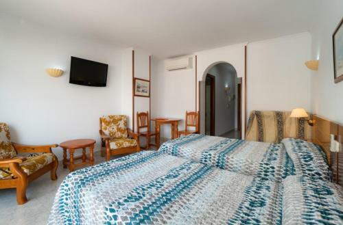 Apartamentos Leonor Y Caracas