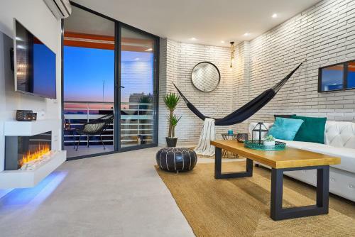 Suite Del Mar Luxury Apartment With Jacuzzi