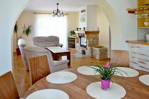 Villa Willa U Basi