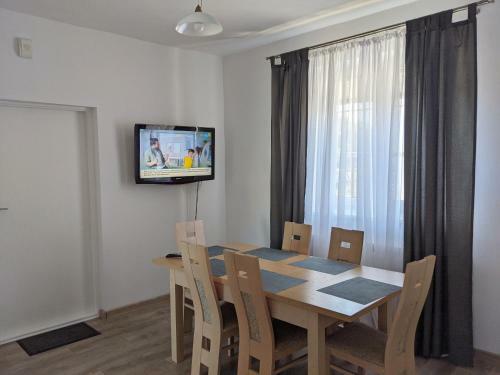 H2u Hostel