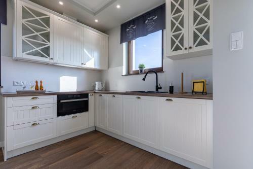 Amare Apartments A1