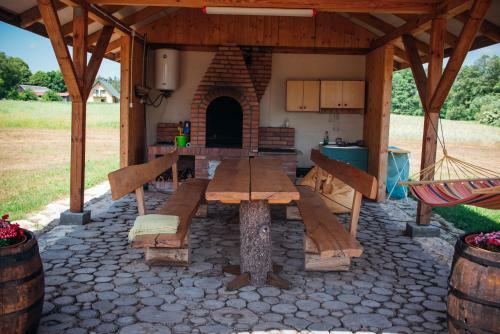 Apartamento Na Piaskach Domek Na Roztoczu