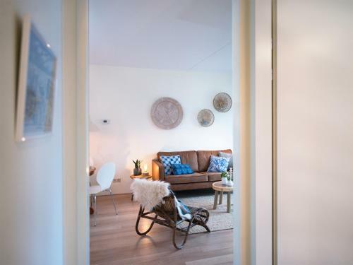 Short Stay Beach Apartment II