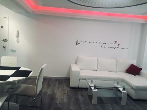 Apartment In Torrevieja Centre