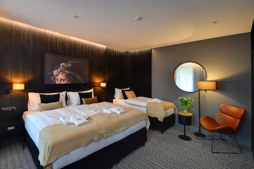 Hotel Restauracja Retro & Oak Rooms