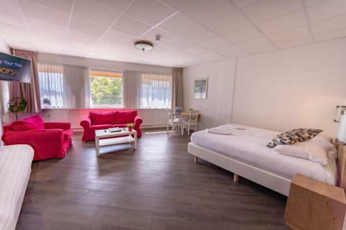 Joops City Centre Hotel