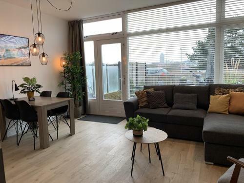 Van Dijk Apartments