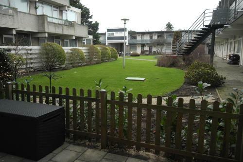Van Dijk Apartments