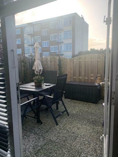 Van Dijk Apartments