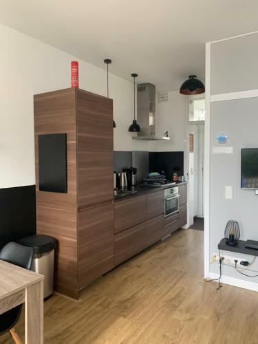 Van Dijk Apartments