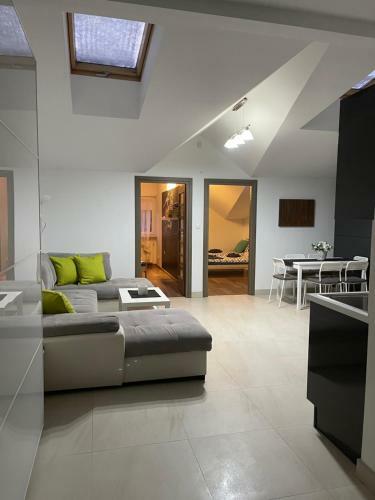Apartament Rodzinny Ostrowiec ?w