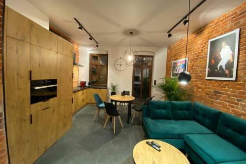 Stylowy Apartament Tu? Przy Rynku