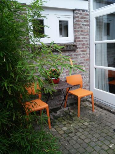 The Maastricht Treat(-y) Town House