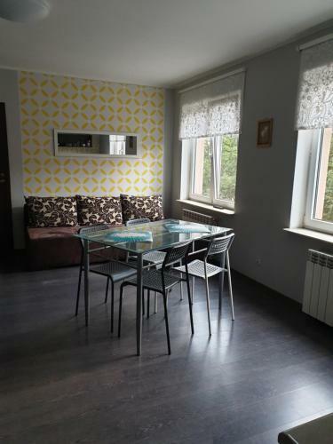 Sunny Glow Loqus Apartments