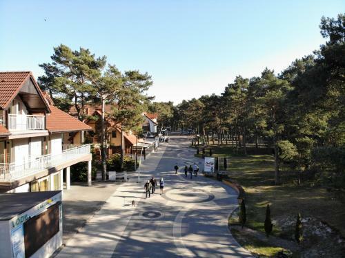 Apartament Bryza Z Ogr�dkiem