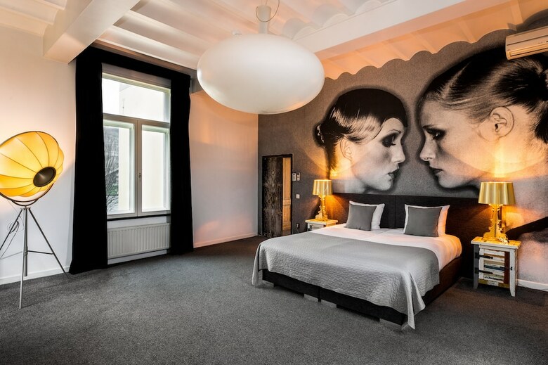 Hotel Hoogenweerth Suites