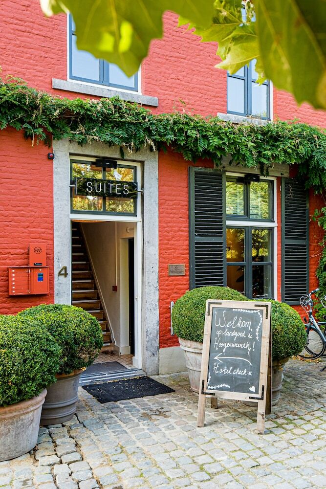 Hotel Hoogenweerth Suites