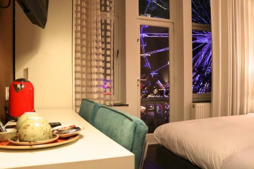 Anna's Restaurant & Hotel