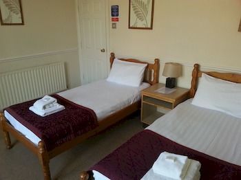 Hostal Central Hotel
