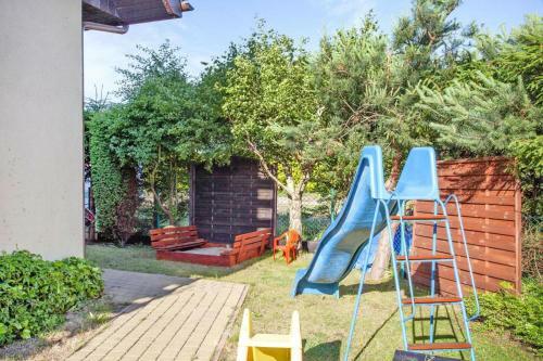 Apartment In Rowy With A Garden