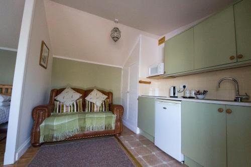Hostal Woodlands Guest House