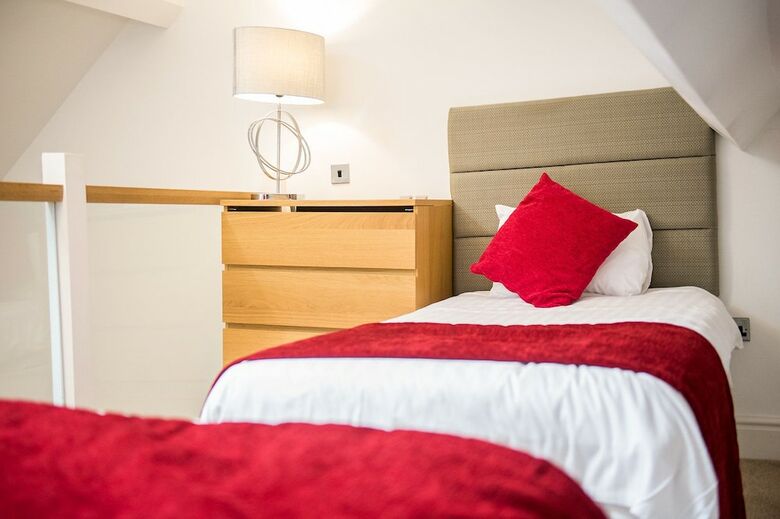 Hostal Howarth House