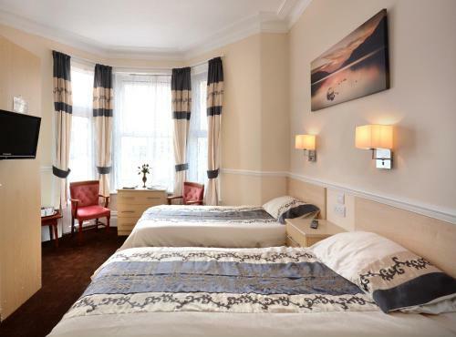 Gascony Hotel