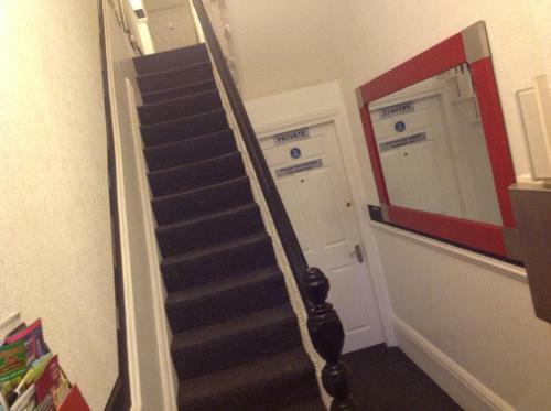 Hostal Albany Guest House