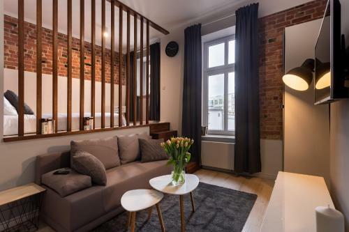 Pi?kny Klasyczny Apartament W Centrum Poznania