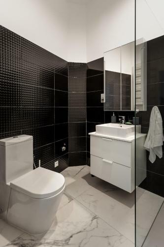 Pi?kny Klasyczny Apartament W Centrum Poznania