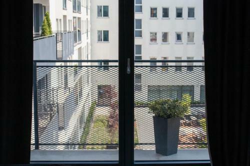 El Apartments - Antares