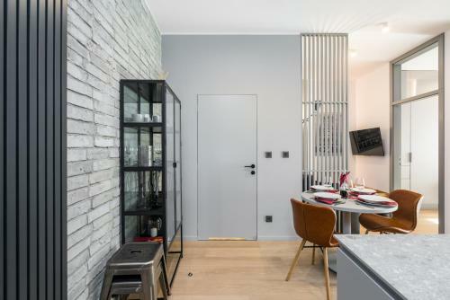 Two Bedroom Apartment Garbary By Renters