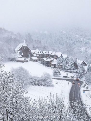 Apartamento Tred�s, Casa Adosada. Baqueira