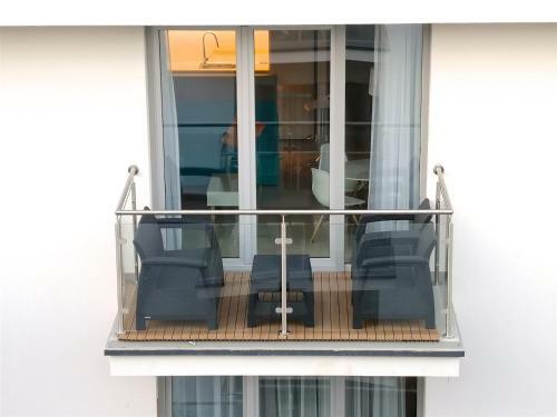 Sea Cliff Apartment Rewal
