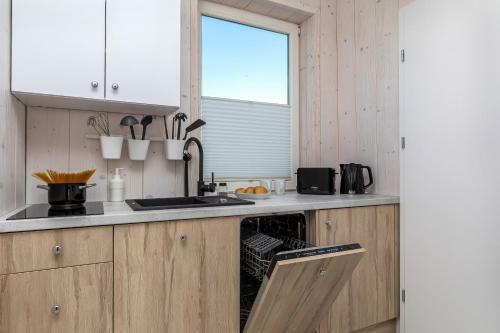 Bianco House Apartments