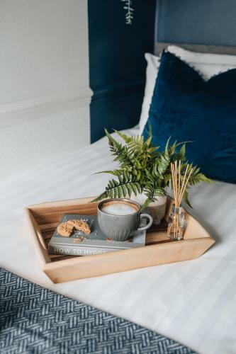 Hostal Cloves Boutique Bed & Breakfast