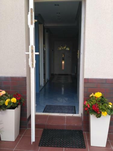 Hostal Pokoje Hotelowe Nad Zalewem
