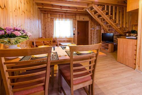Lodge Bajkowe Domki