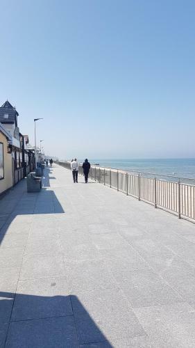 Apartament Przystanek Pla?a Sarbinowo